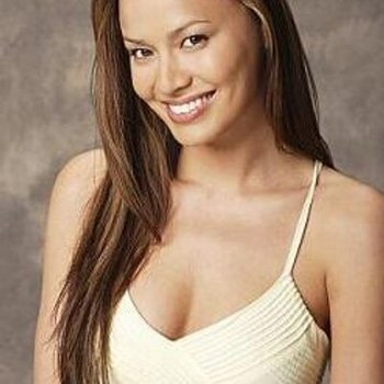 Moon Bloodgood биография вес рост фигура цвет глаз