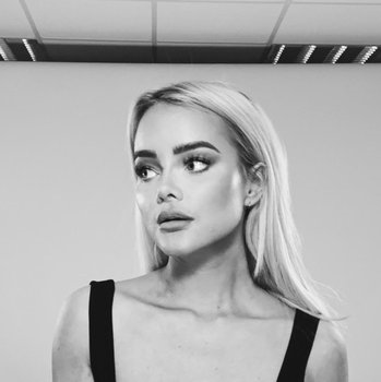 Фото Sophie Elise Isachsen