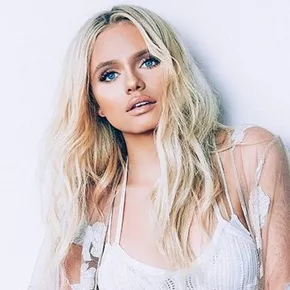 Alli Simpson