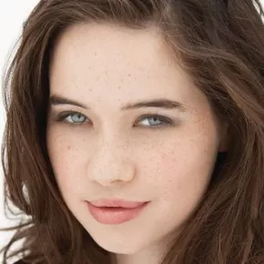 Anna Popplewell