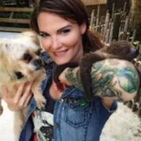 Amy Dumas