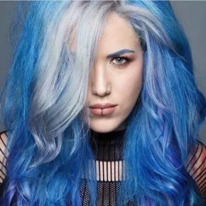 Alissa White Gluz