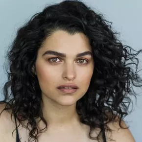 Eve Harlow