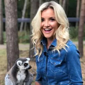 Helen Skelton