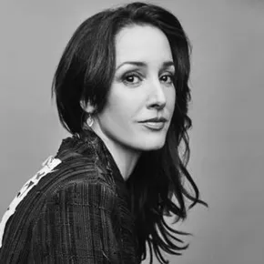 Jennifer Beals