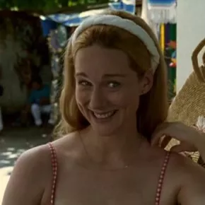 Laura Linney