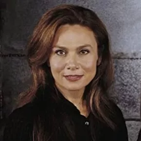 Lena Olin