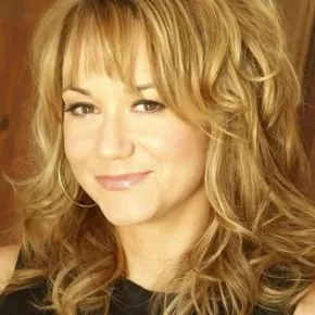 Megyn Price