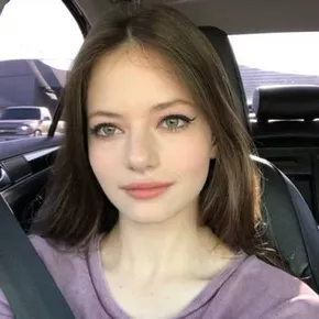 Mackenzie Foy