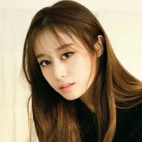 Park Ji Yeon