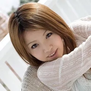 Rina Koizumi