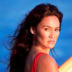 Tia Carrere