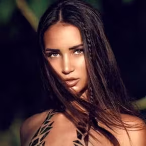 Lindsey van der Hoeven