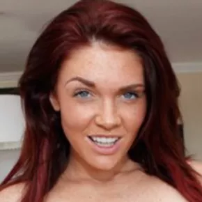 Emma Leigh