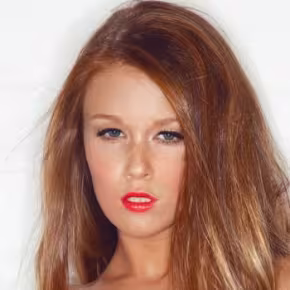 Leanna Decker