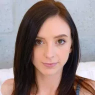Lacey Noir