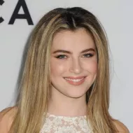 Zoe Levin