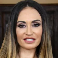 Claudia Valentine