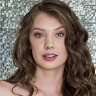 Elena Koshka