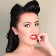Leanne Crow