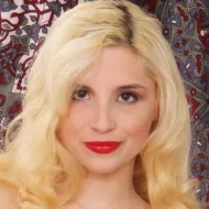 Piper Perri