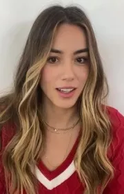 Chloe Bennet